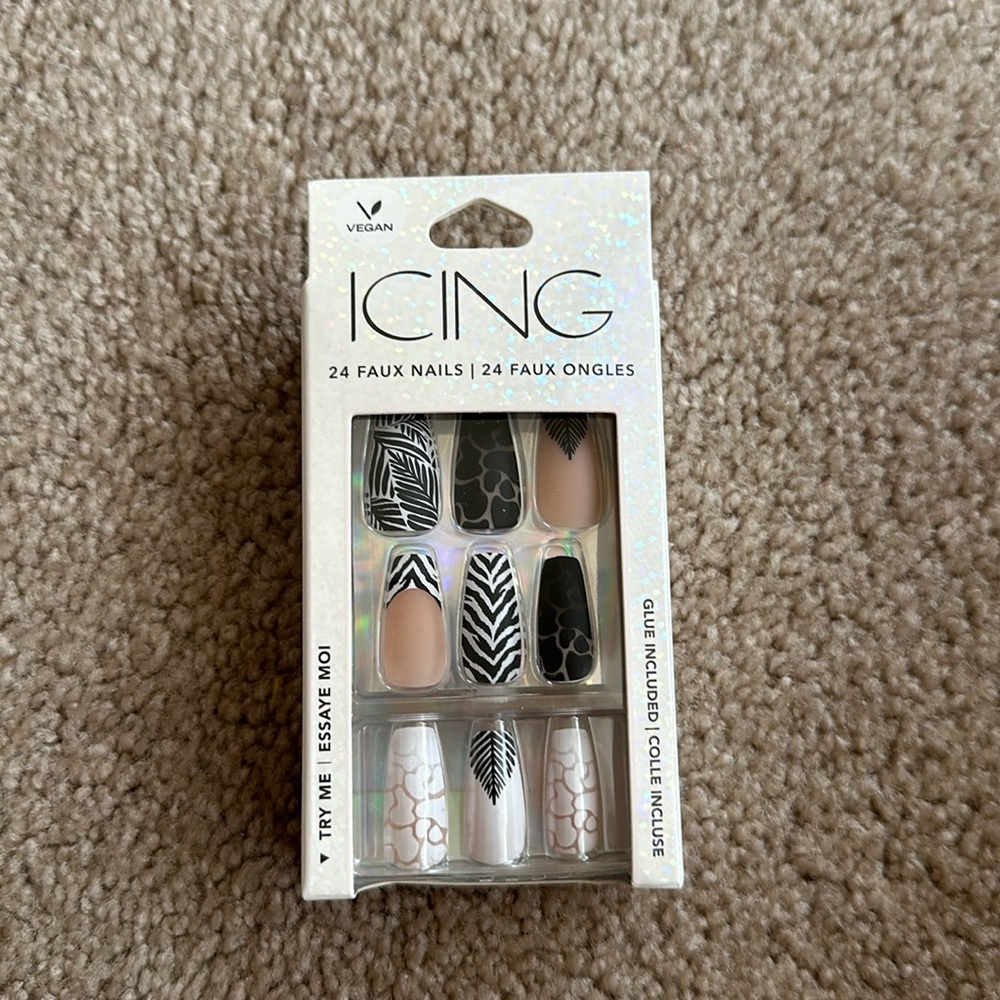 Cute nails in the brand icing